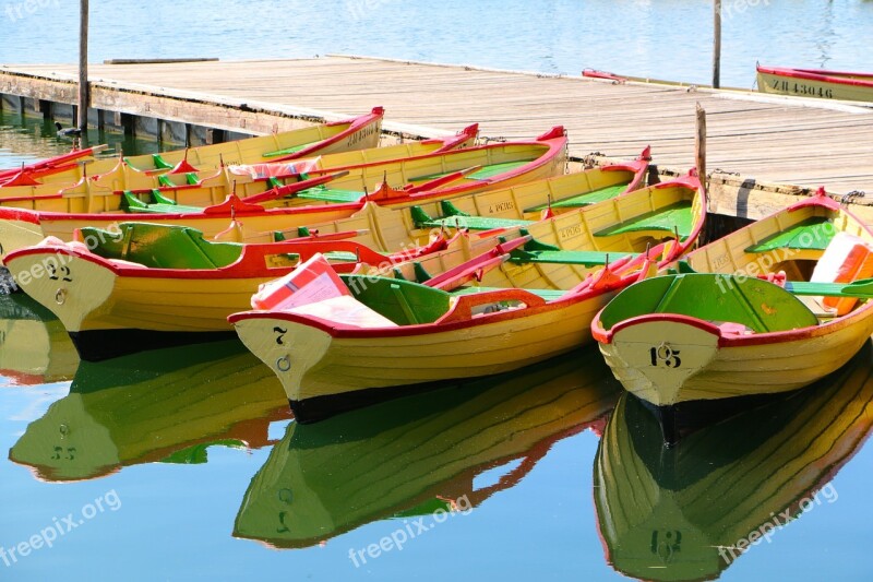 Lake Rowing Boat Peaceful Quiet Colorful