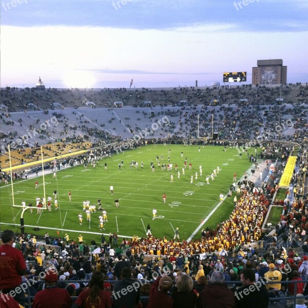 Usc Football Coleseum University College