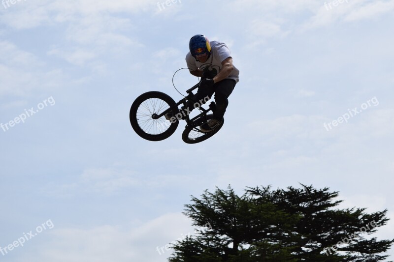 Bike Stunt Air Trick Danger