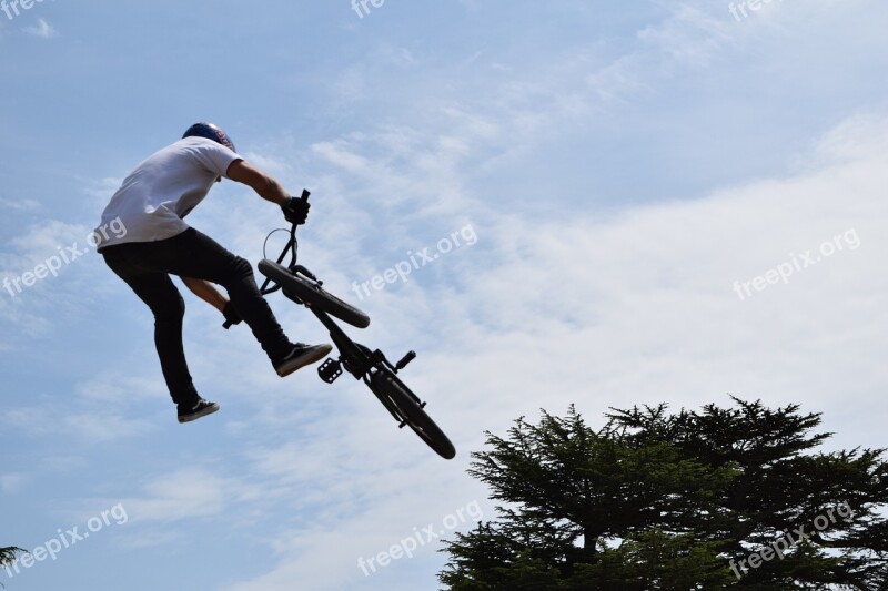 Bike Stunt Air Trick Danger