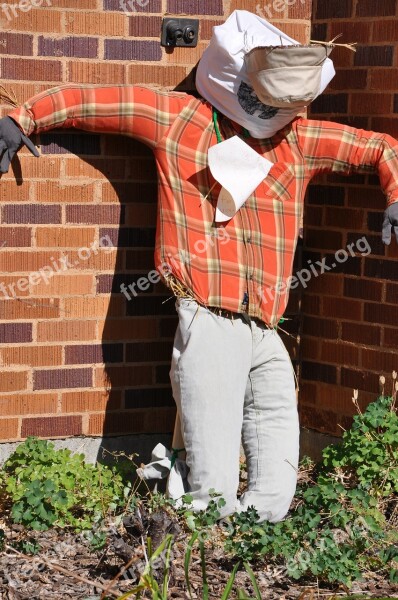 Scarecrow Brick Dickinson State University Free Photos