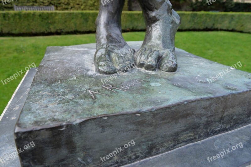 Sculpture Feet Rodin Paris Platform