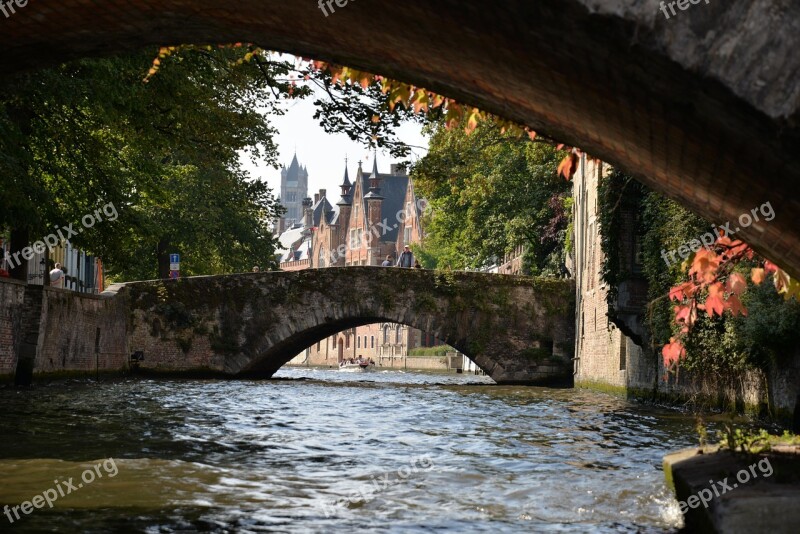 Water Channel Bridges Bruges Hole