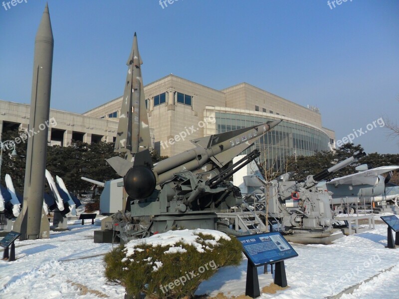 Missiles Weapons Korea Snow Winter