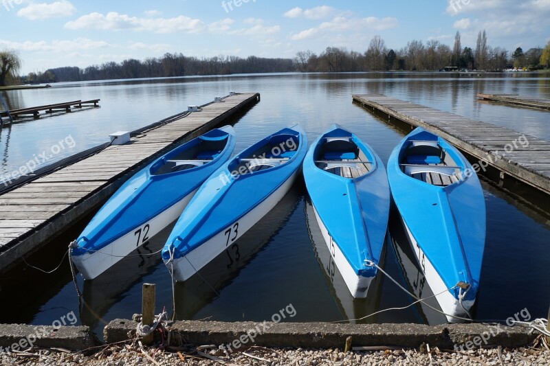 Canoe Lake Blue Berth Watersports