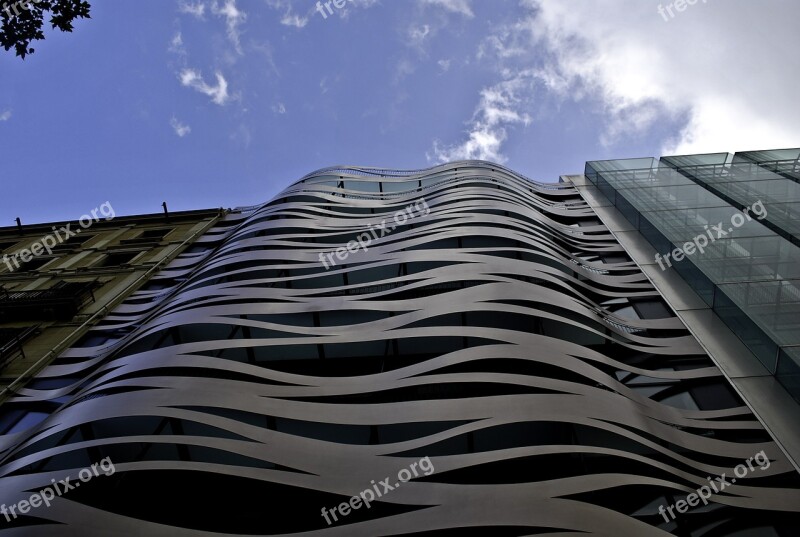 Barcelona House Tall Building Sky