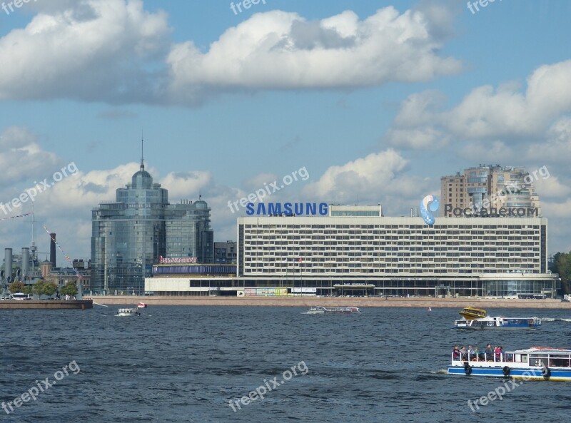 Sankt Petersburg Russia St Petersburg River Newa