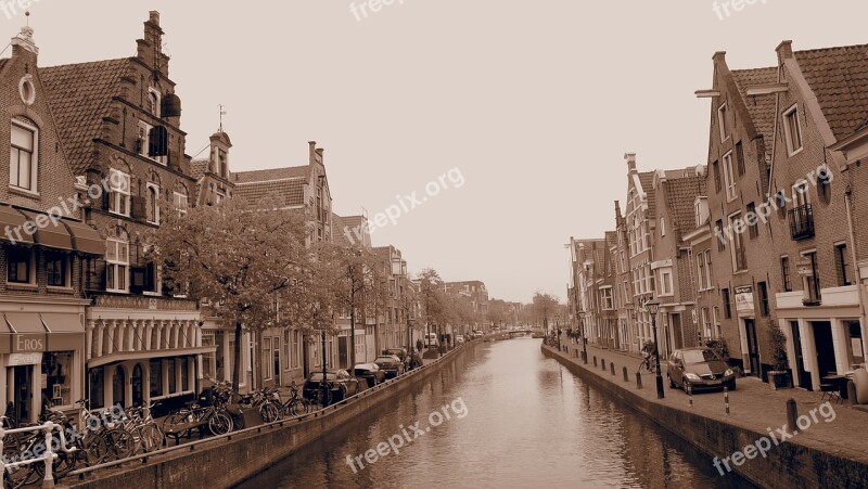 Canal Ancient Times Stepped Gable Canal House Netherlands