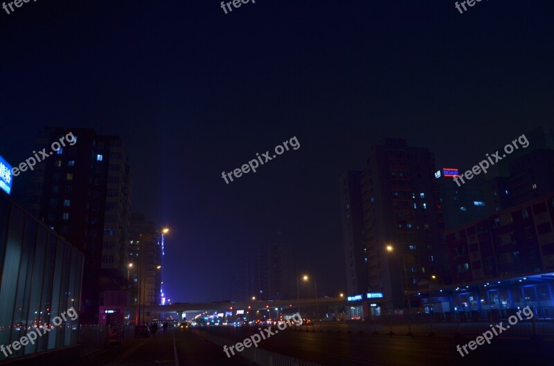 Late At Night Beijing Crossroads Dim Light Free Photos