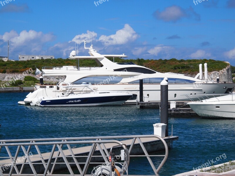 Yacht Beach Bahamas Ocean Harbor