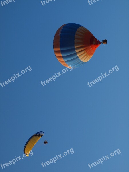 Hot Air Balloon Paragliding Blue Sky Atmosphere