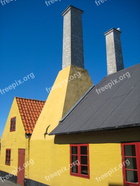 Smokehouse Fisherman's House Chimneys Free Photos