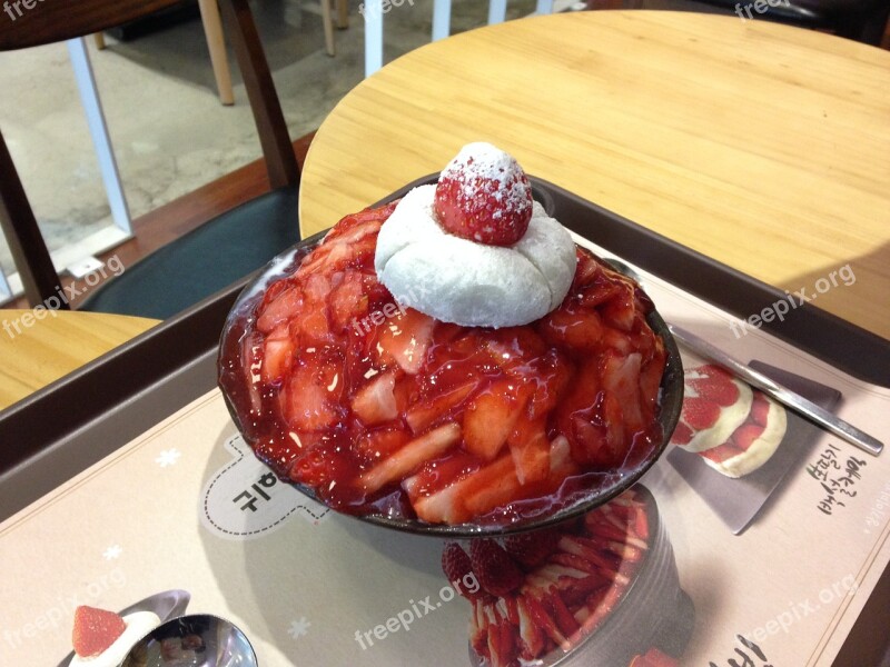 Bingsu Ice Strawberry Free Photos