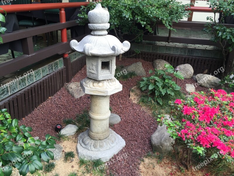 Lantern Stone Pagoda Yamashiro Hollywood