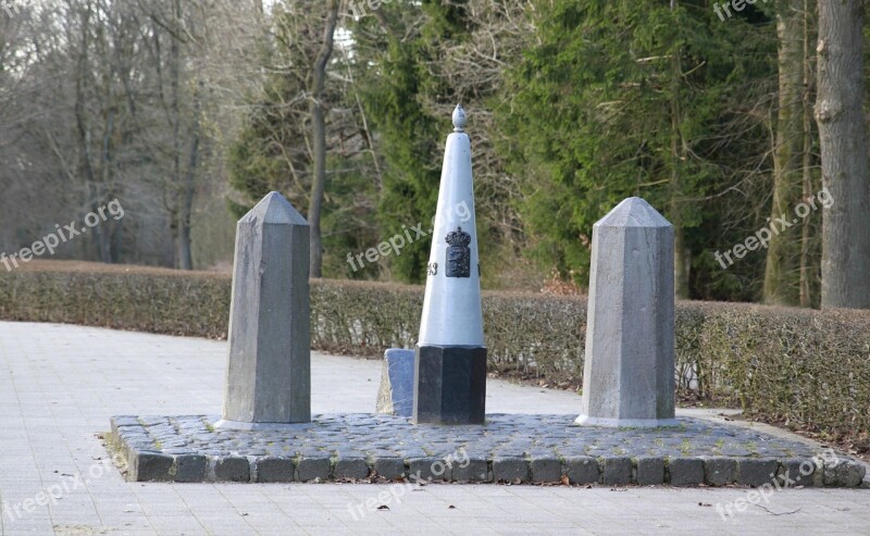 Landmark Stone Milestone Border Dreiländereck