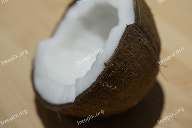 Coconut Half Coconut Half Pulp White