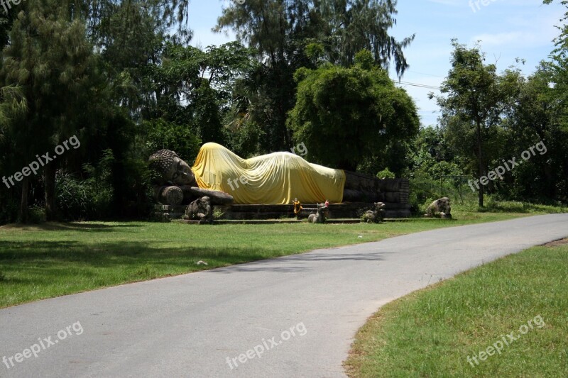 Buddha Statue Statue Street Free Photos