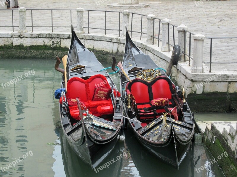 Venice Gondolas Go Gondola Italy