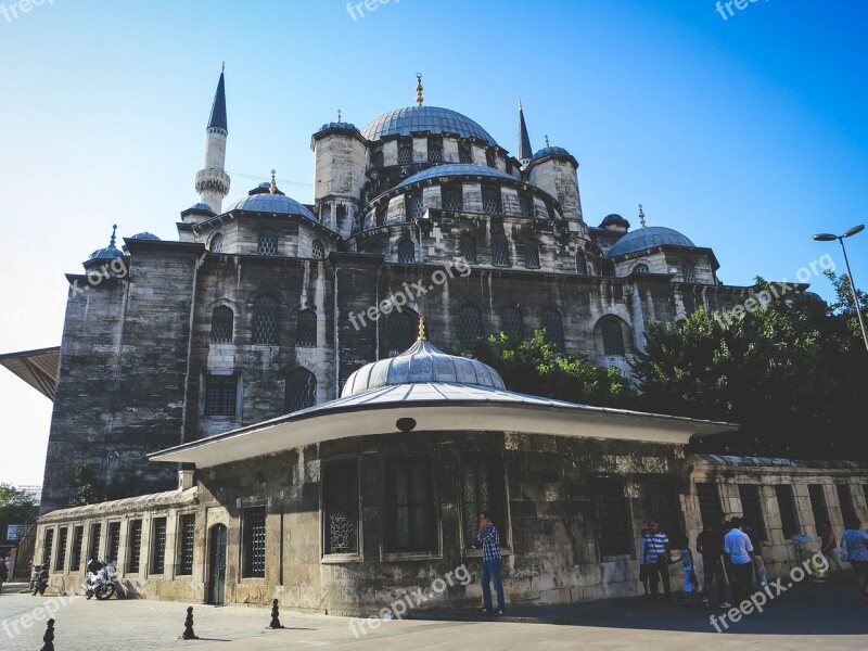 Rustem Pasha Mosque Istanbul Turkey Architecture People