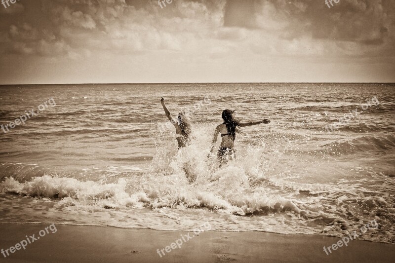 Girls Beach Ocean Sea Waves