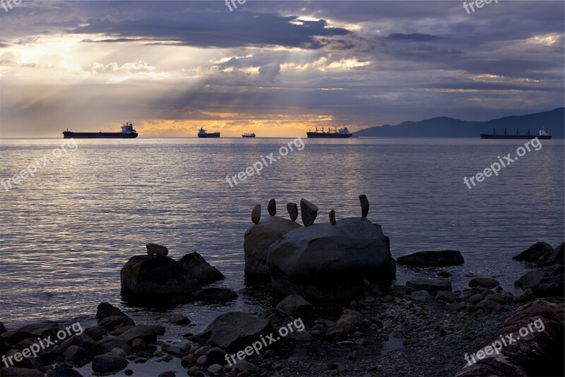 Boats Ships Sunset Dusk Sun Rays