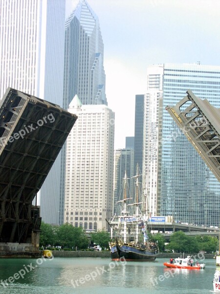 City Downtown Urban Chicago Canal