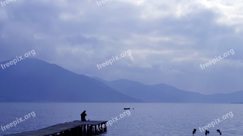 Dock Lake Water Blue Mountains