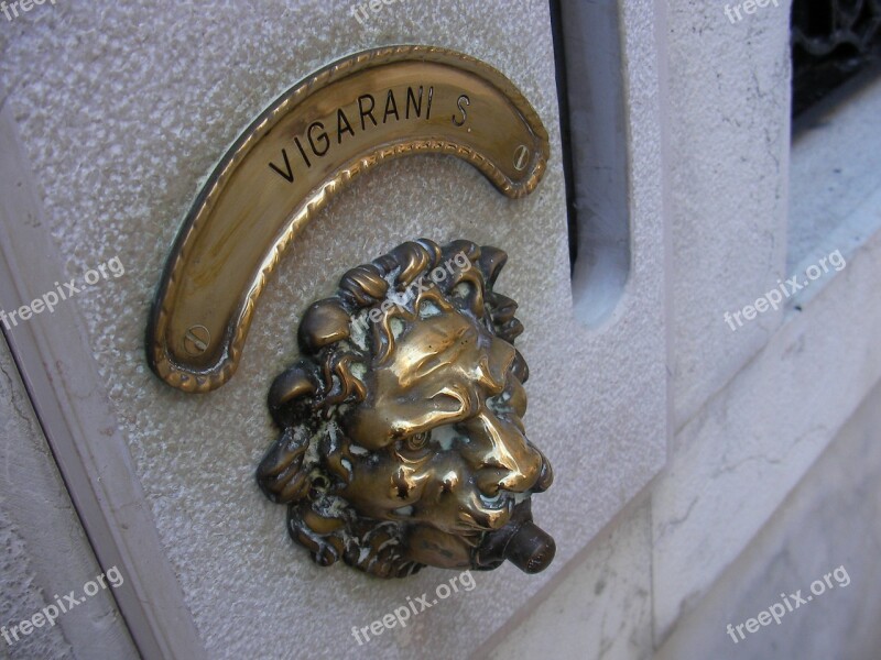 Italy Lion Artistic Conception Free Photos