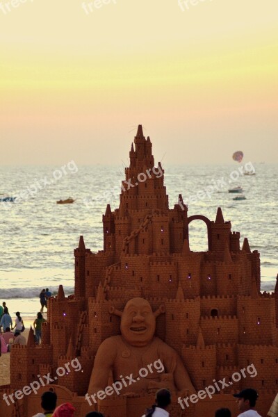 Sand-art Scenic Beautiful Artistic Castle