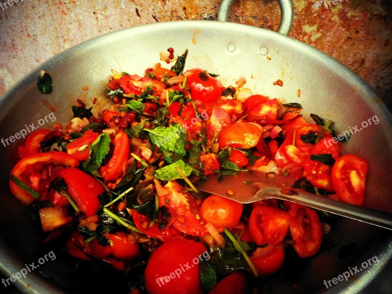 Tomato Red Vivid Food Frying