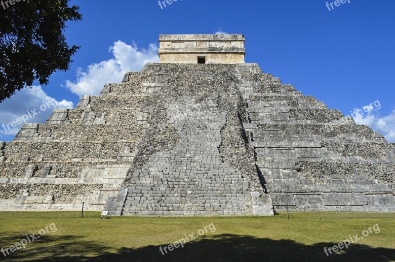 Chichen Itza Yucatan Maya Mexican Mexico