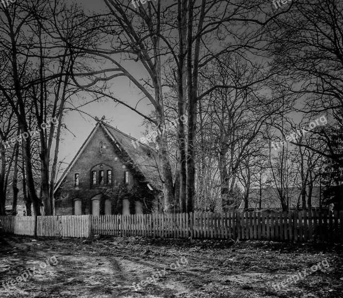 House Black And White Building Architecture Old