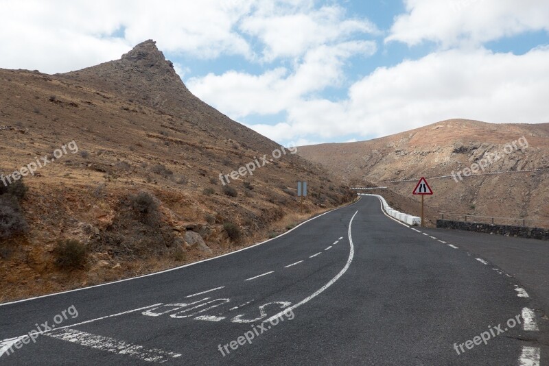 Road Fuerteventura Without Cars Mountains Free Photos