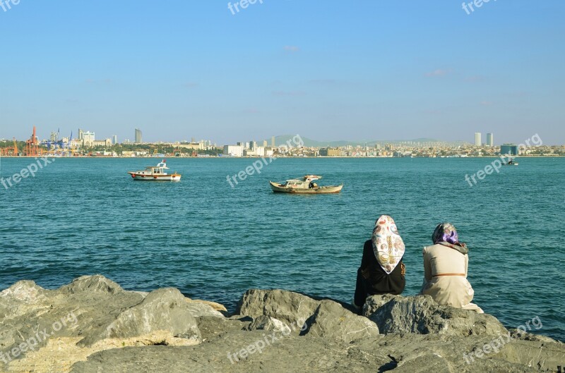 Bosphorus Turkey See Friends Girls