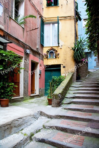 Pastel Italy Lake Cuomo Terracotta House