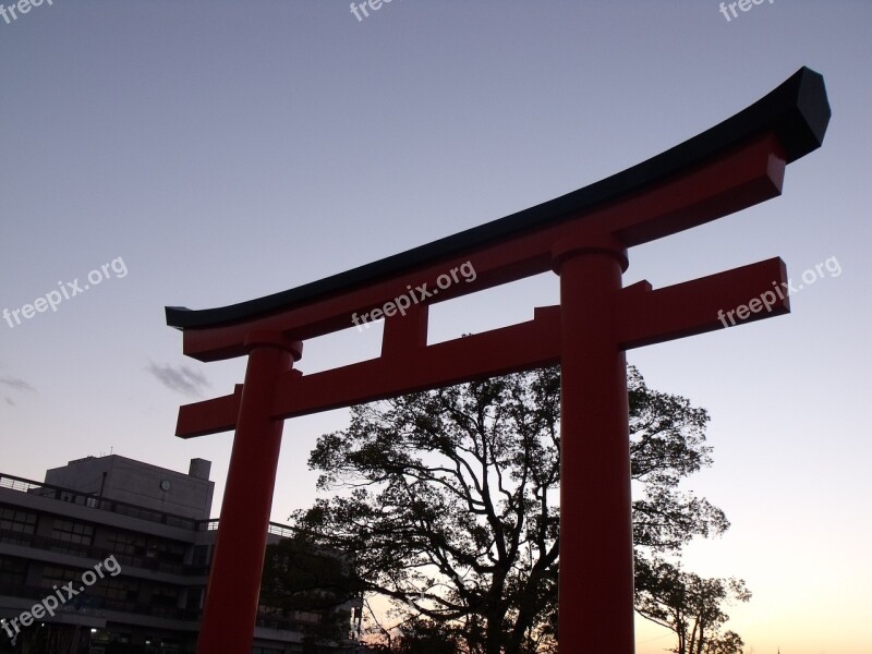 Torii At Dusk Shrine Free Photos