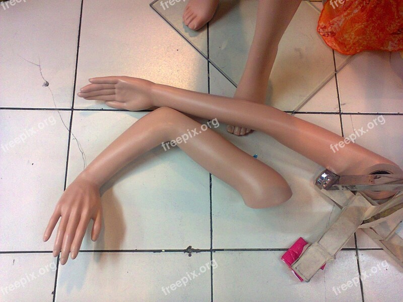 Mannequin Zombie Body Parts Arms Missing