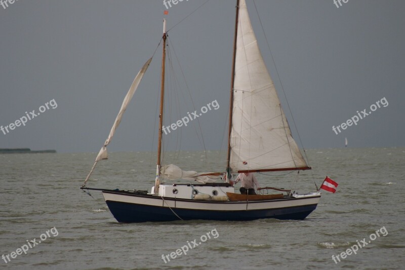 Lake Boat Water Ship Fishing Boats