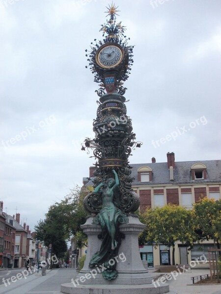 Clock Dewailly Amiens Mary Kit-shirt Clock Monument