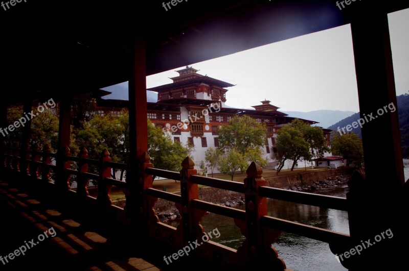 Punakha Dzong Bhutan Travel Buddhism