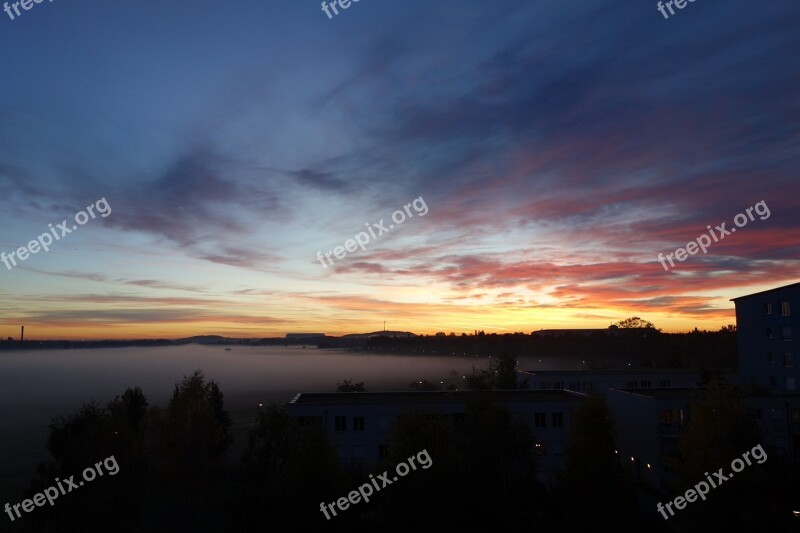 Sunrise Ground Fog Clouds Edge Of Town Munich