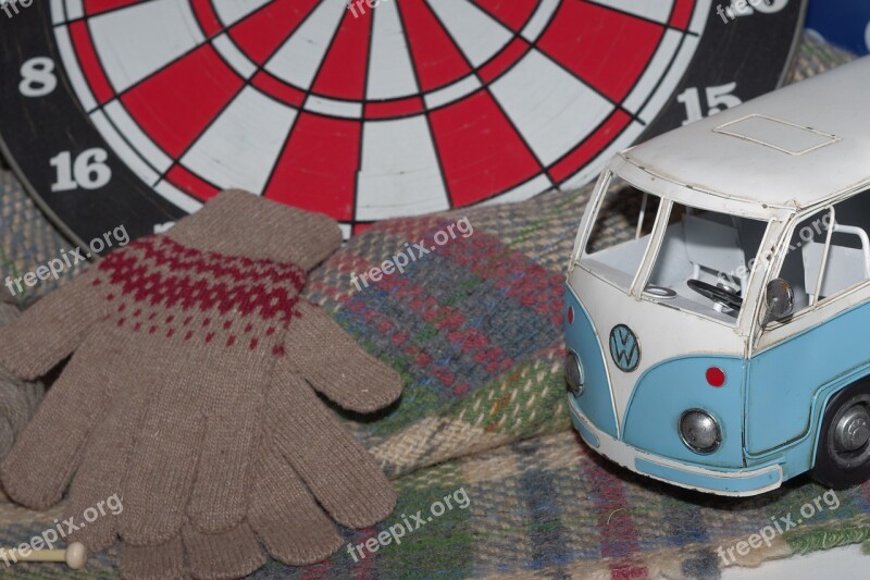 Darts Wool Gloves Tin Car Old Car Mini Car