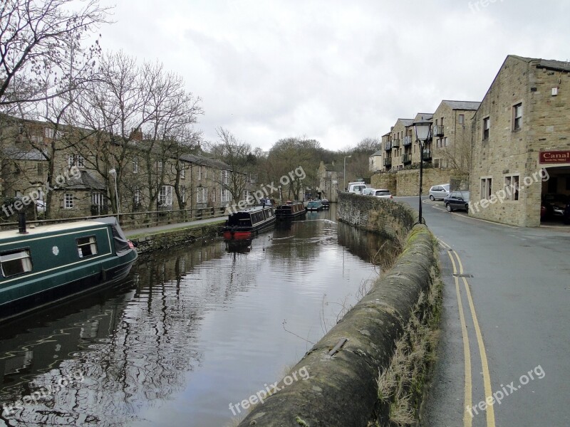 Channel Watercourse Boats Historically Channel Wall