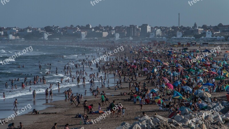 Beach Mar Del Plata Punta Mogotes People Crowd