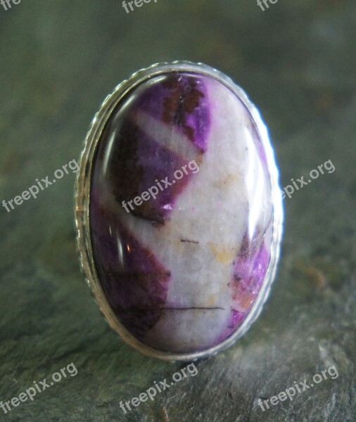 Ruby Zoisite Oval Silver Metal Jewelry