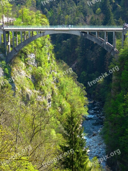 Bridge High Dangerous Gorge Abyss