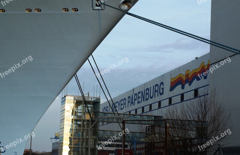 Meyer Shipyard Ozeanriese Shipyard Papenburg Germany Large