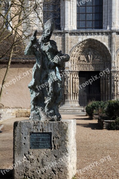 Bishop Statue Porch Parvis Cathedral