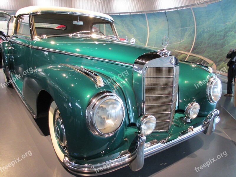 Car Museum Mercedes Bentz Stuttgart German