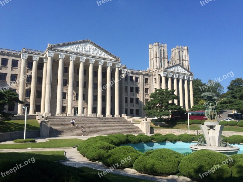 Kyunghee University University Calibration Building Structure